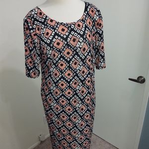 Midi 3/4 sleeve fitted dress with cute pattern - super lightweight - Sz 3x